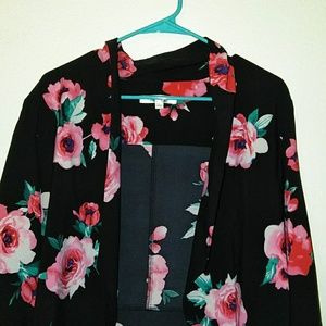 Floral light weight blazer